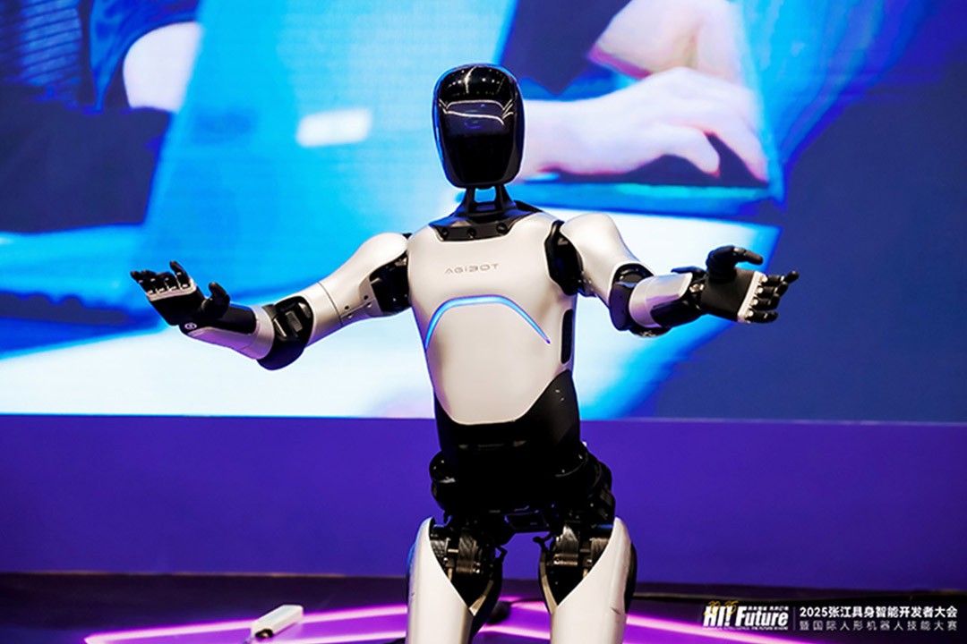 人生就是博-真空科技链接冠军生活 海信500真空魔方全嵌冰箱引领行业新风向